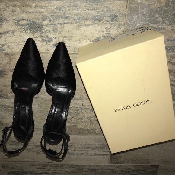 Giorgio Armani Black Chanel Heels - Picture 8 of 9